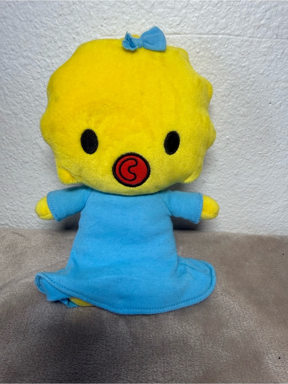 Universal Studios The Simpsons Maggie Cutie Plush Toy